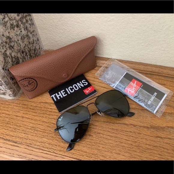 Authentic Ray-Ban Aviator Sunglasses 58mm NEW - Picture 16 of 16